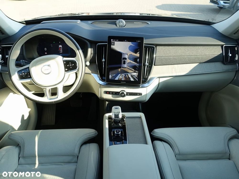 Volvo XC 90 T8 AWD Ultra Dark - 13