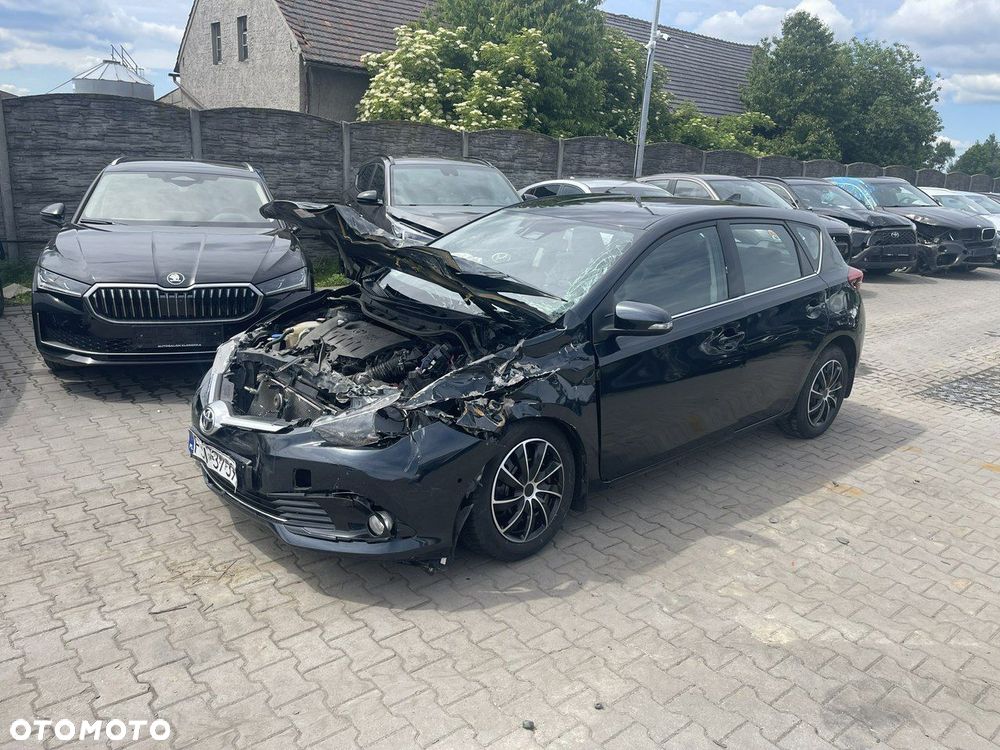 Toyota Auris 1.6 Active - 2