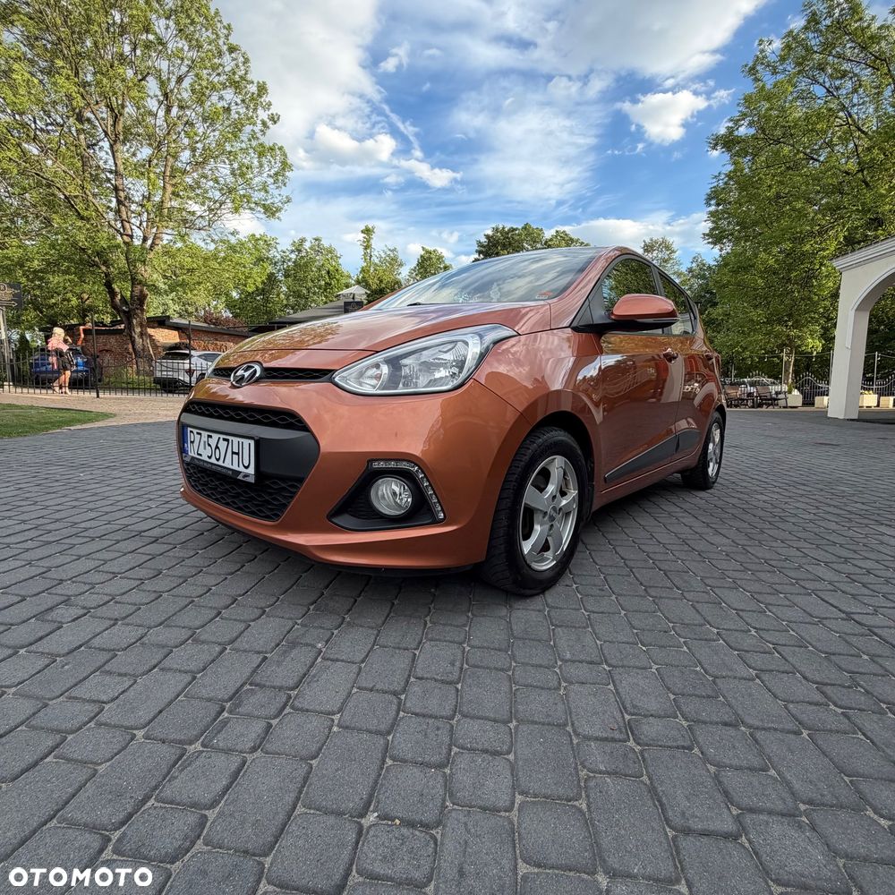 Hyundai i10 1.1 Premium - 6
