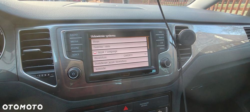 Volkswagen Golf Sportsvan SV 1.4 TSI BMT Comfortline - 26