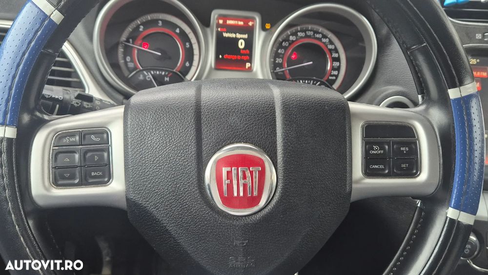 Fiat Freemont 2.0 Mjet AT AWD Urban - 13