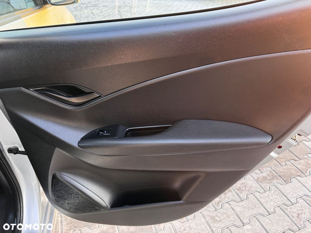 Hyundai ix20 1.6 CRDi blue YES Gold - 24