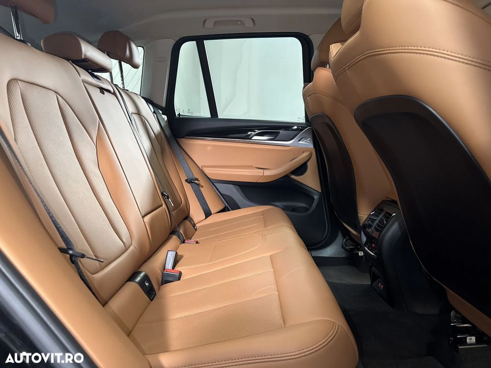 BMW X3 - 13