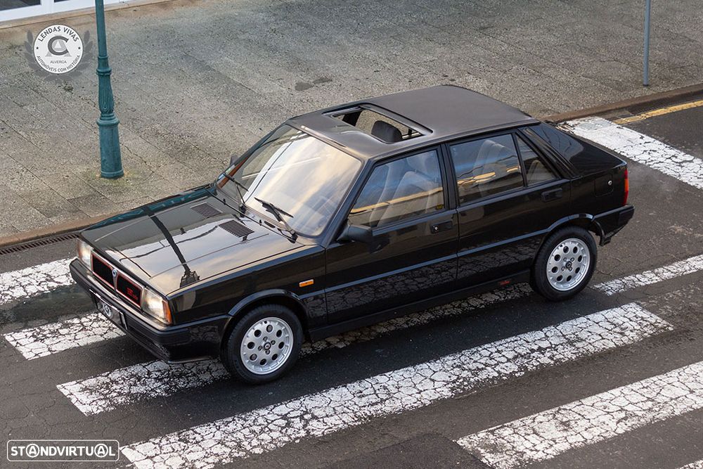 Lancia Delta 1.6 HF Turbo - 35