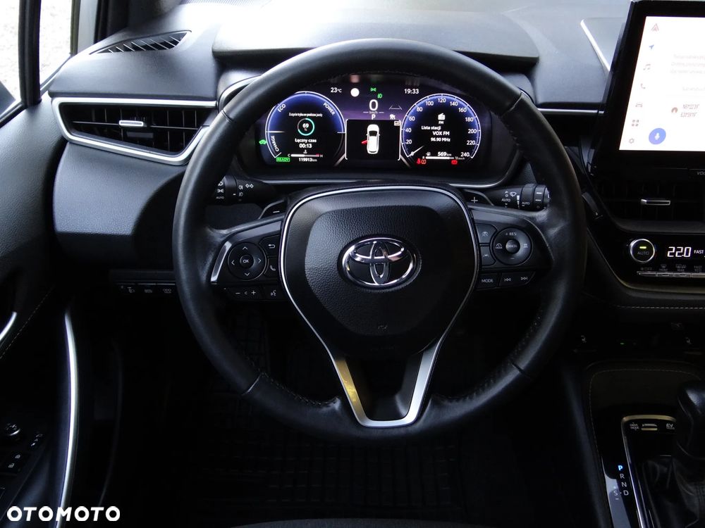 Toyota Corolla 2.0 Club - 31