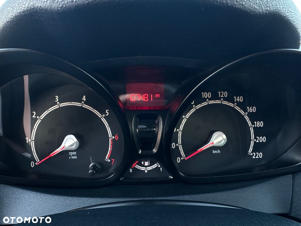 Ford Fiesta 1.25 Trend EU5 - 8