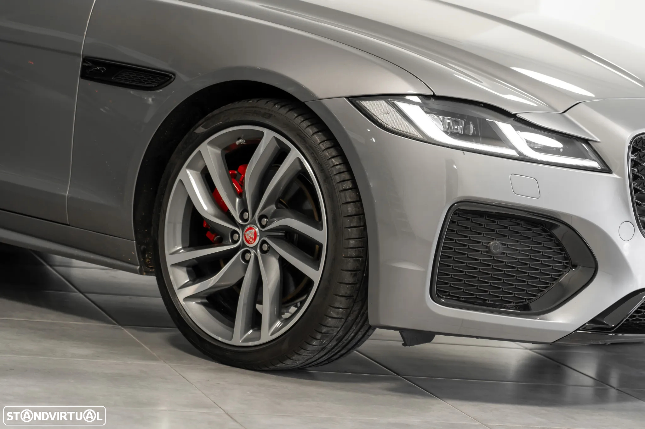 Jaguar XF 2.0 D200 R-Dynamic SE Aut. - 6