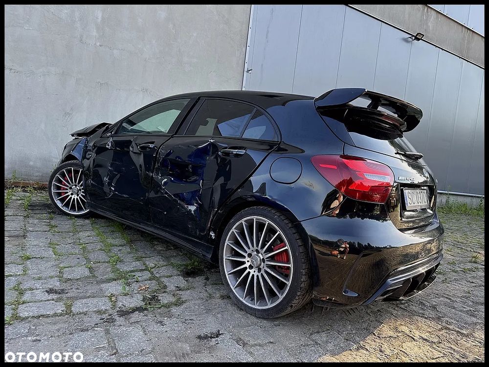 Mercedes-Benz Klasa A 45 AMG 4-Matic - 22