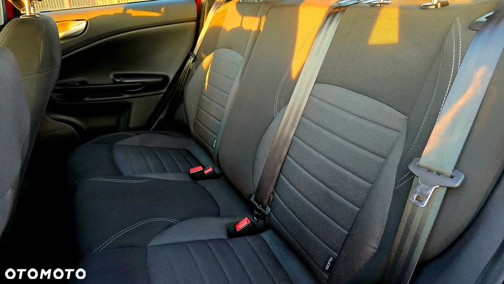 Alfa Romeo Giulietta 1.4 TB 16V Sport - 16