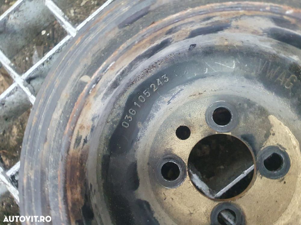 Fulie vibrochen 2.0 tdi BMM BKD BMP 03g105243 Volkswagen VW Passat B6 - 2