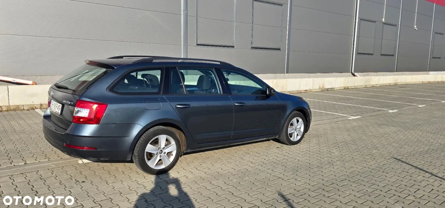 Skoda Octavia - 5