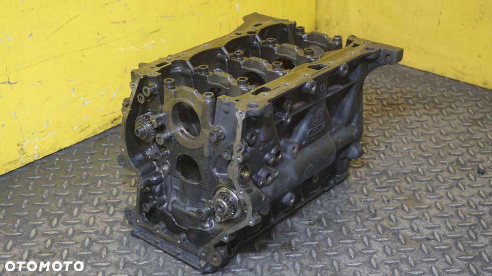 AUDI A5 2.0 TFSI 11r 211KM blok silnika nominalny CDN CDNC - 3