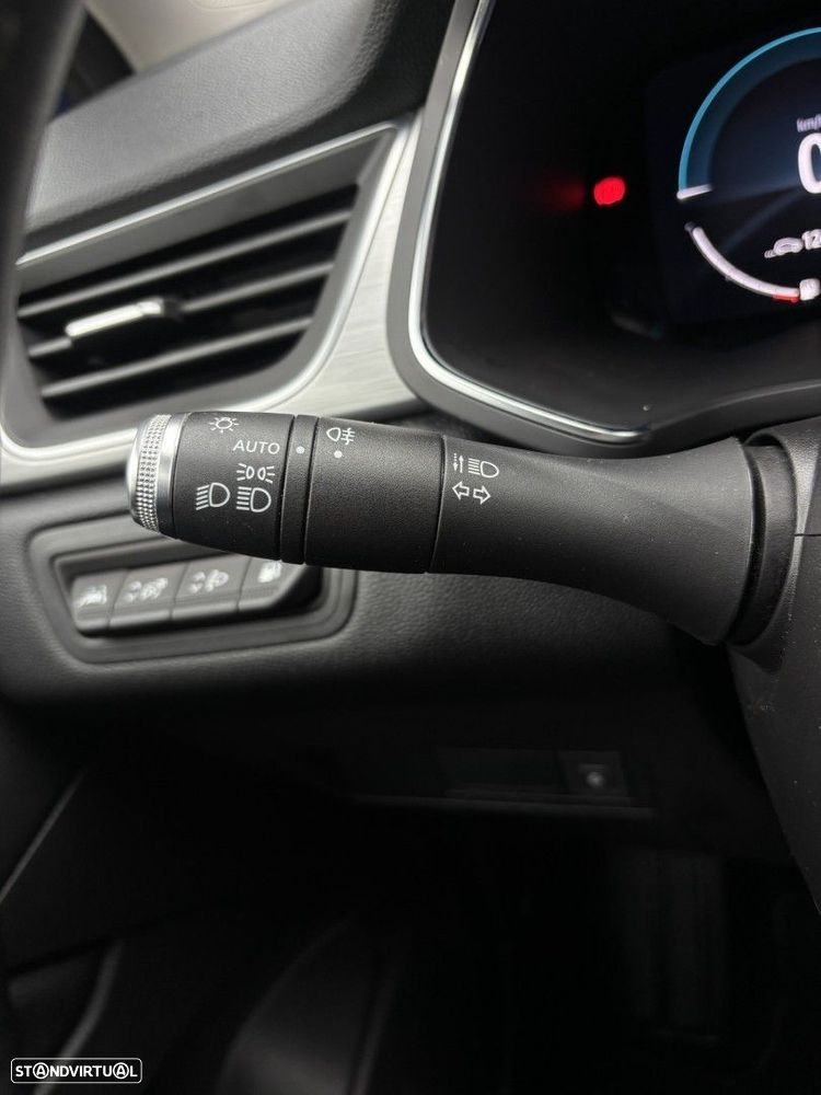 Renault Captur 1.6 E-Tech Plug-In Intens - 23