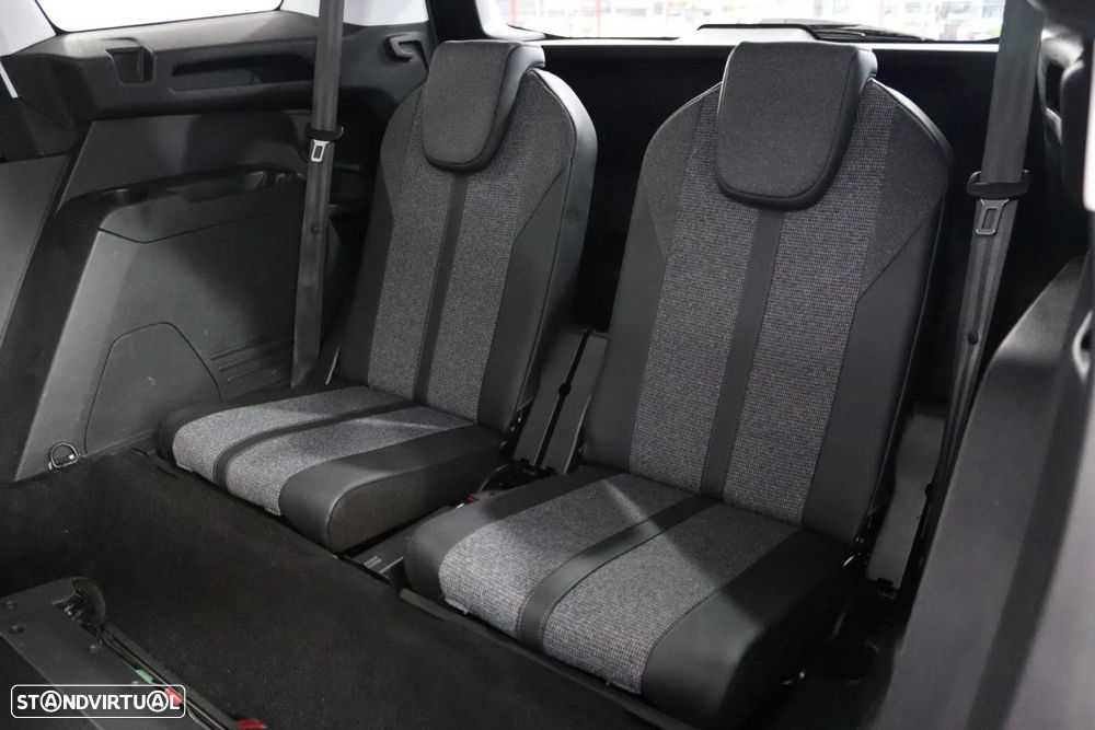 Peugeot 5008 PureTech 130 EAT8 Stop & Start Allure - 17