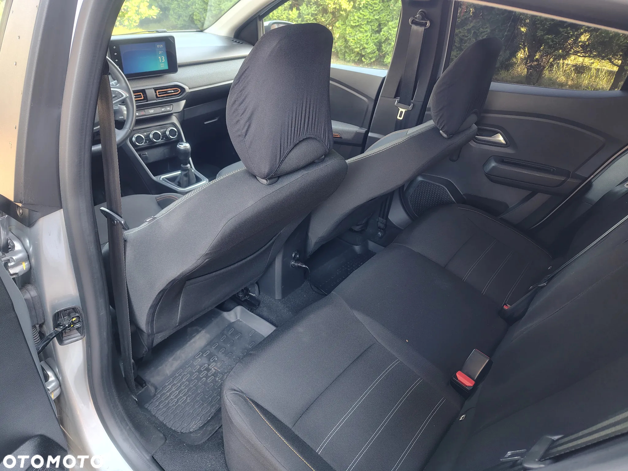 Dacia Sandero - 9