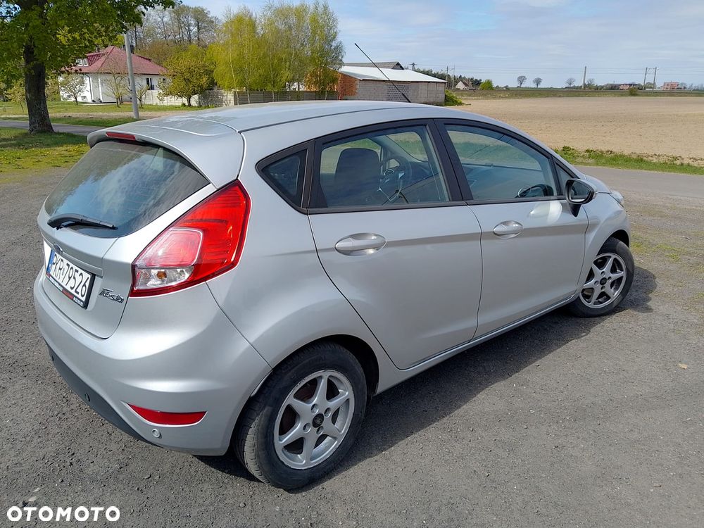 Ford Fiesta 1.6 TDCi Individual - 4
