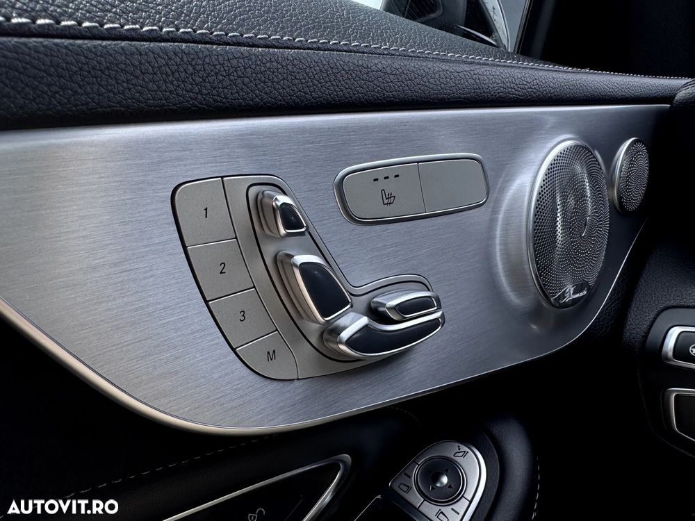 Mercedes-Benz C 63 AMG - 33