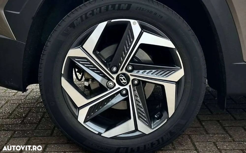 Hyundai Tucson HEV 1.6 l 230 CP 4WD 6AT Luxury - 13