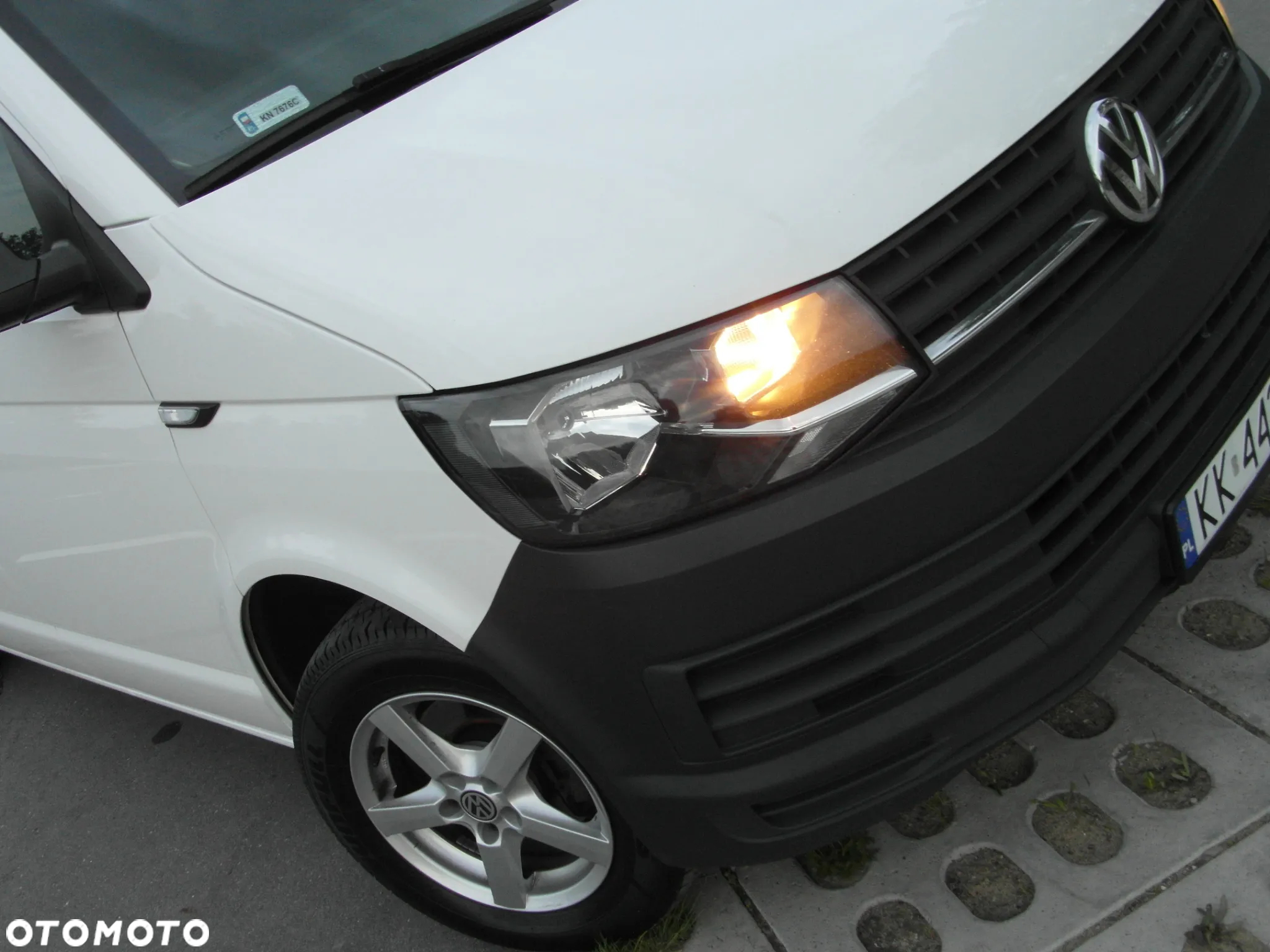 Volkswagen Transporter T6 TDI L1H1 - 12