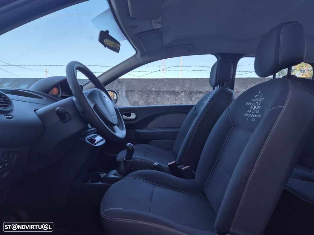 Renault Twingo dCi 75 Expression - 12