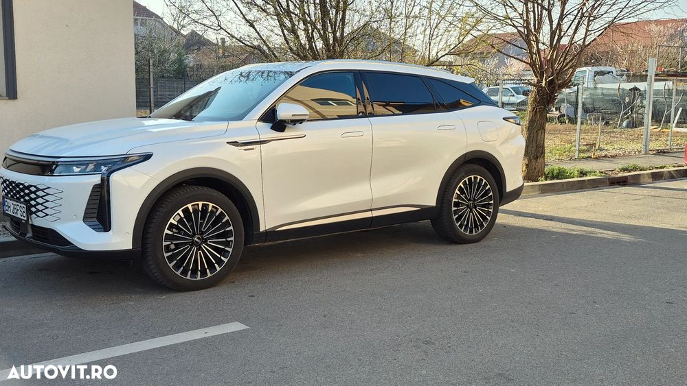 Omoda 9 Exclusive - 1