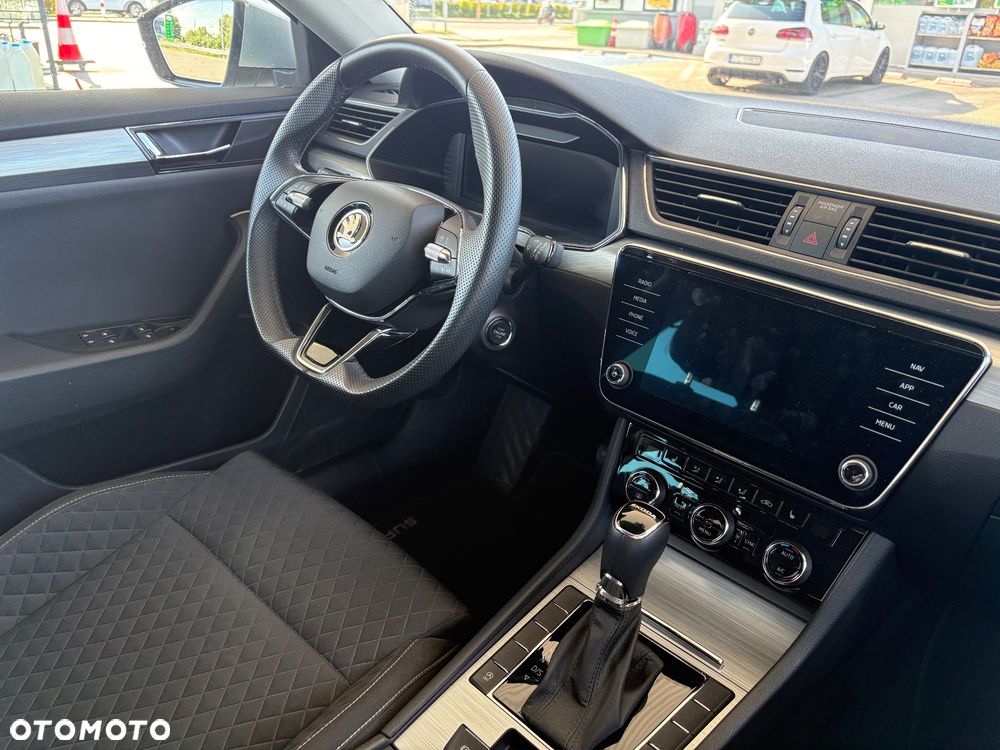 Skoda Superb 1.5 TSI Ambition DSG - 22