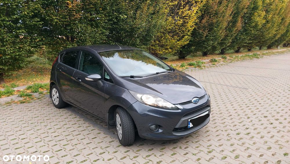 Ford Fiesta 2009 photo 4