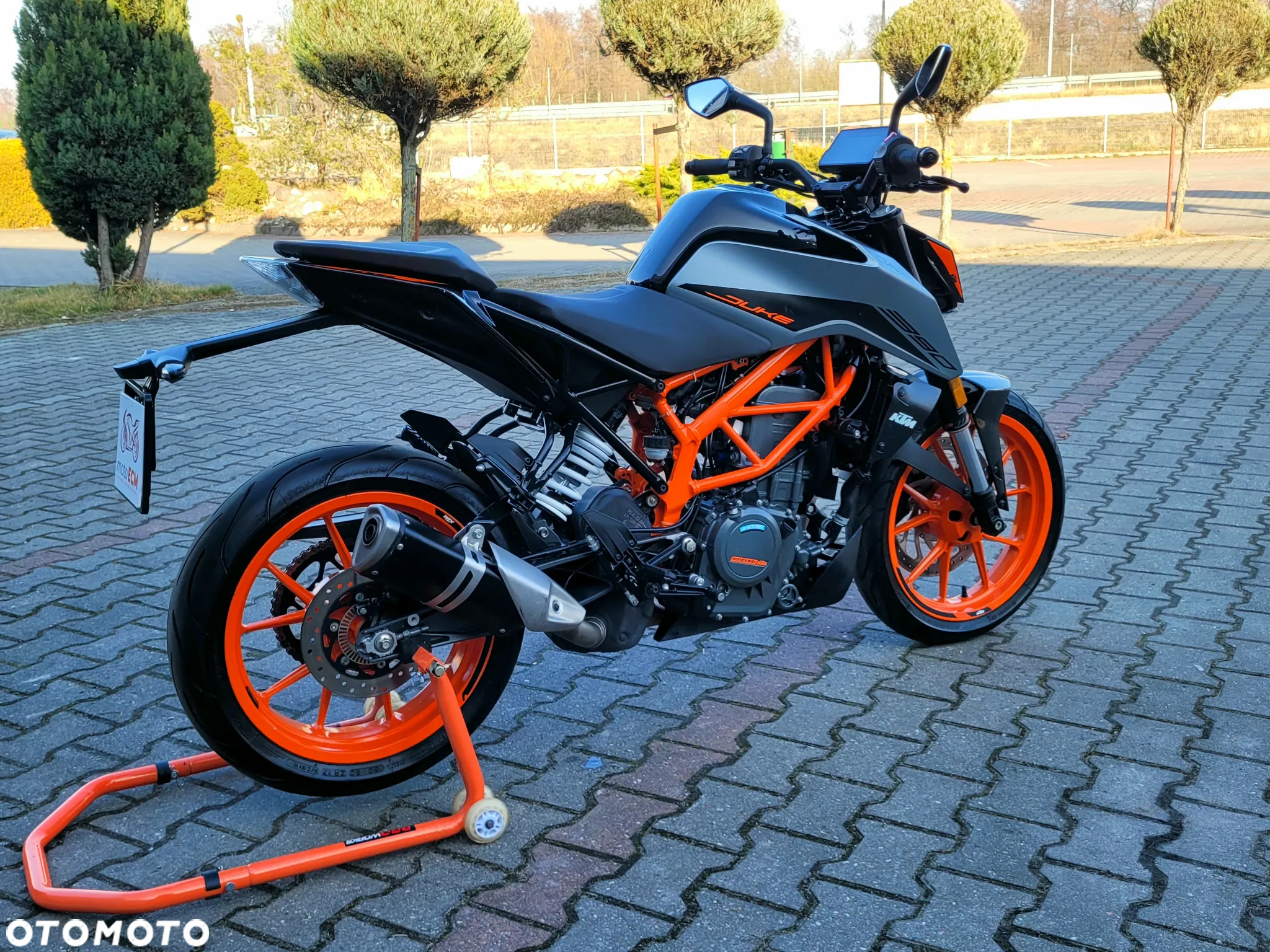 KTM Duke - 4