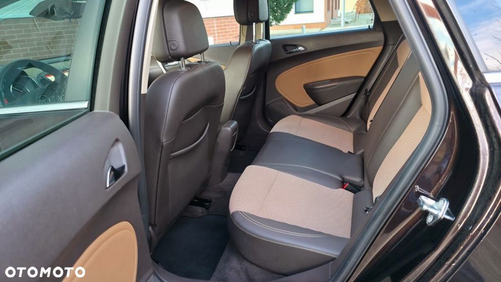 Opel Astra 1.6 CDTI DPF ecoFLEX TourerStart/Stop ENERGY - 18