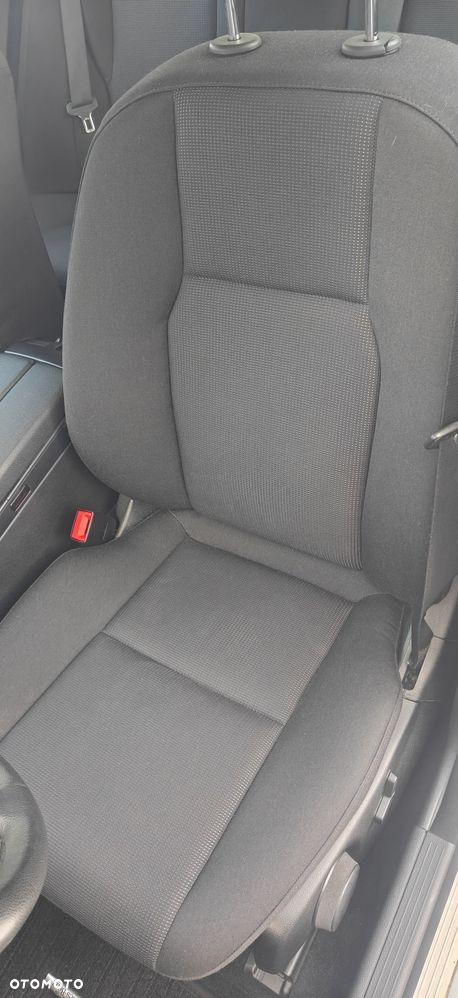 Mercedes-Benz Klasa C 200 CDI DPF Automatik - 12