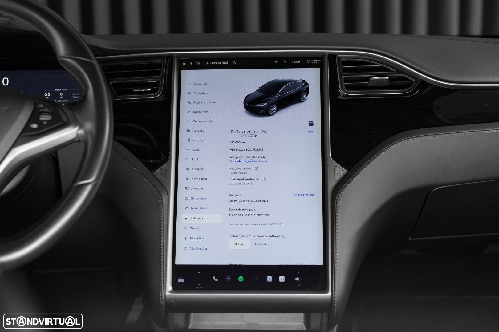 Tesla Model X 75D - 26