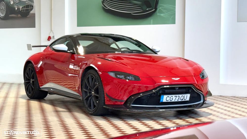 Aston Martin Vantage Coupe V8 - 5