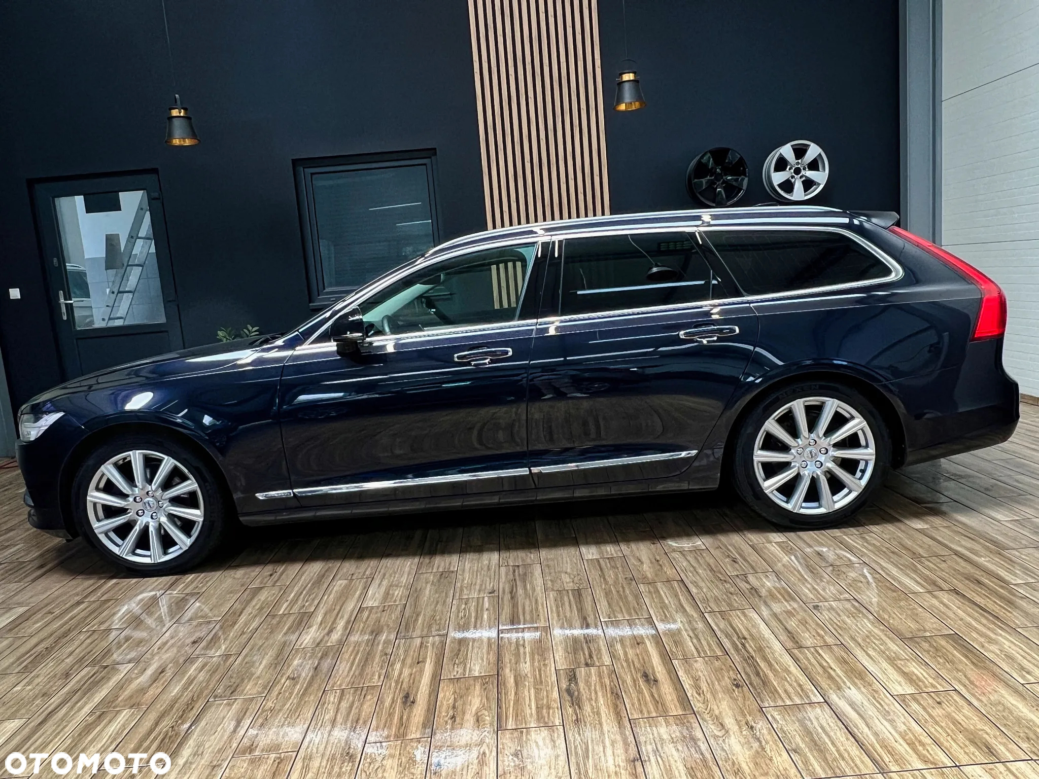 Volvo V90 D5 AWD Geartronic Inscription - 12