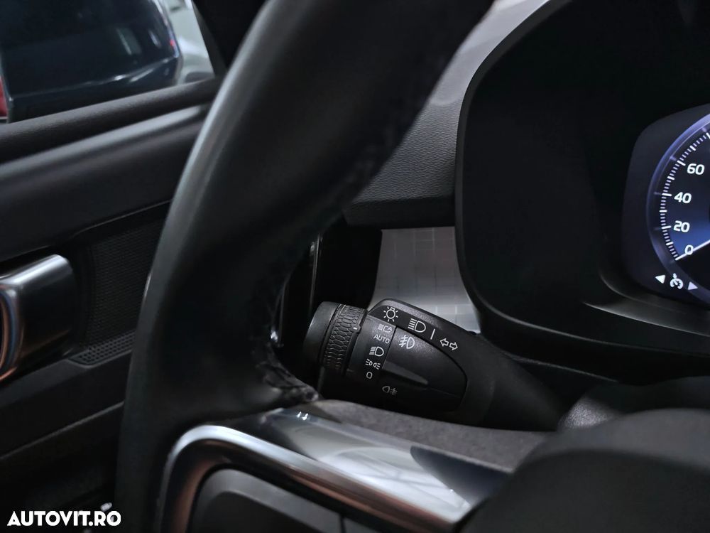 Volvo XC 40 T4 Recharge DKG Inscription Expression - 15