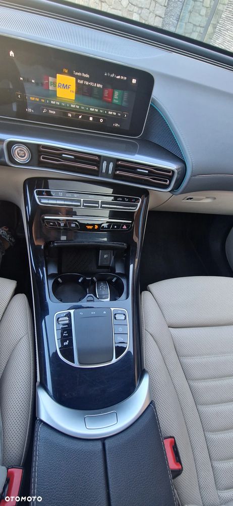 Mercedes-Benz EQC 400 4-Matic - 12
