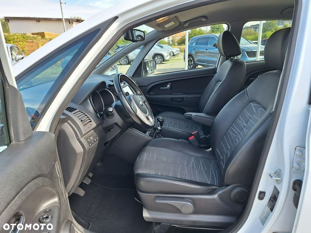 Kia Venga 1.4 CVVT Business Line - 11