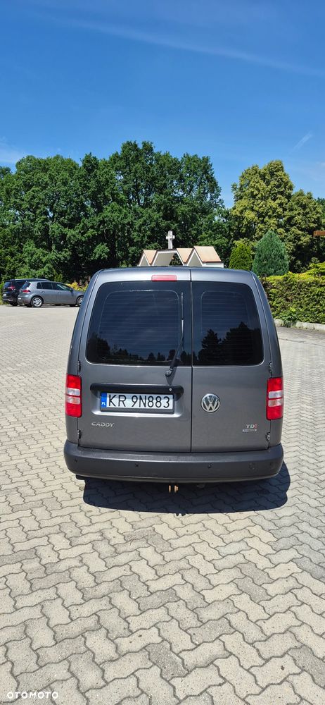 Volkswagen Caddy Highline Mixt DSG - 8