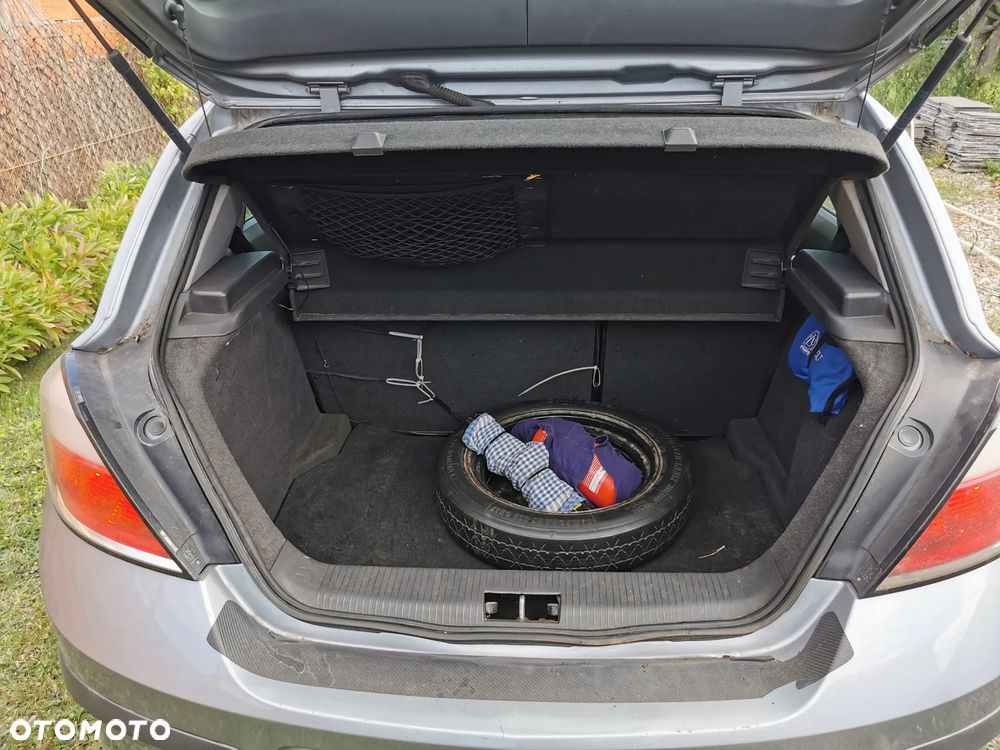 Opel Astra - 17