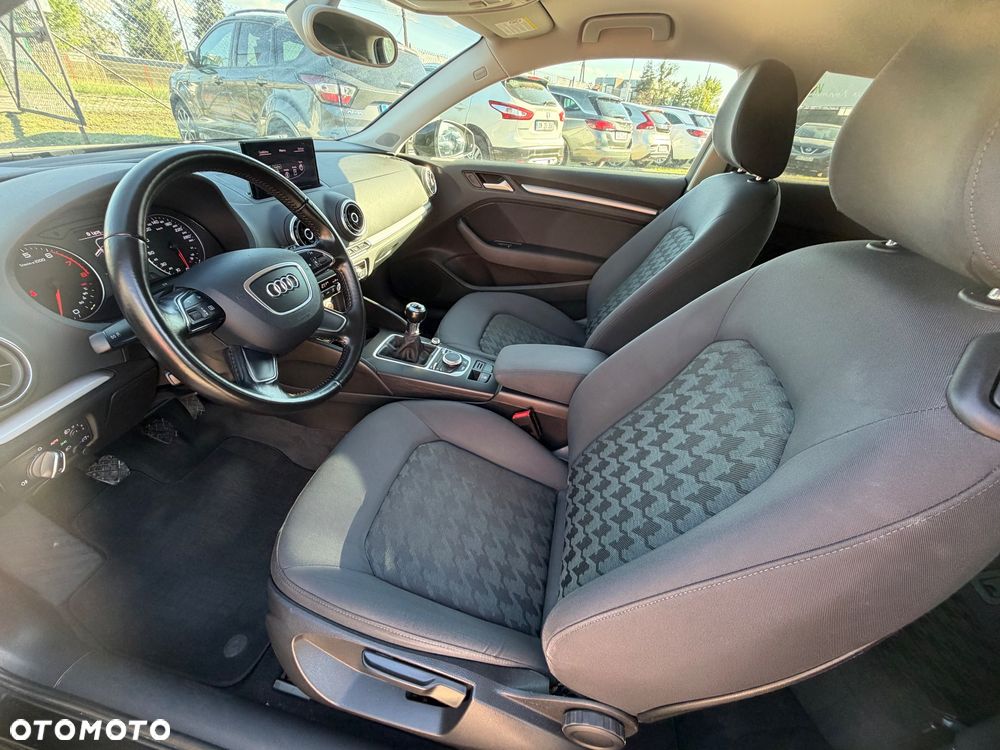 Audi A3 Sportback - 6