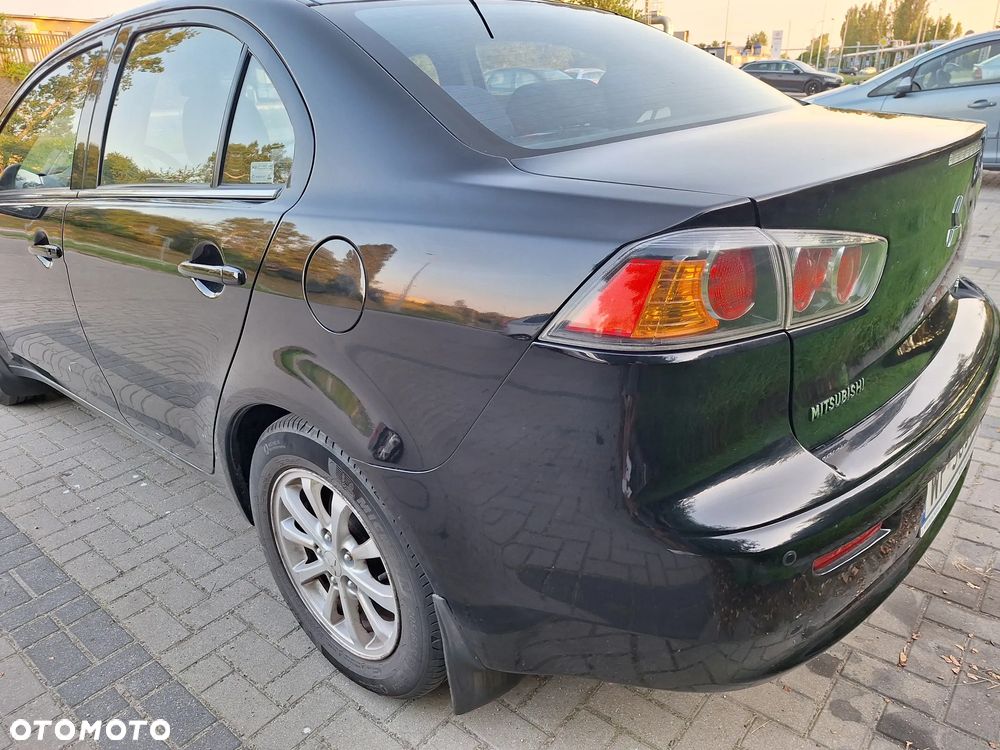 Mitsubishi Lancer 1.6 Invite - 5