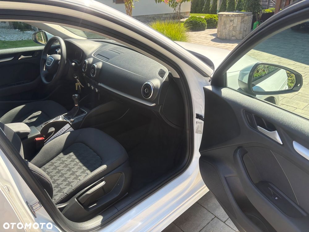Audi A3 - 8