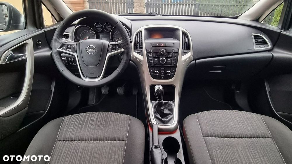 Opel Astra - 12