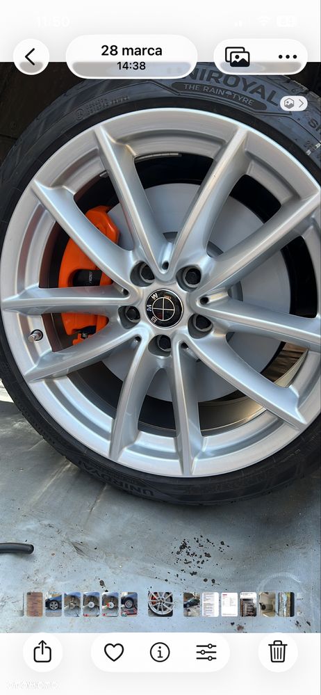 Volkswagen Golf - 8
