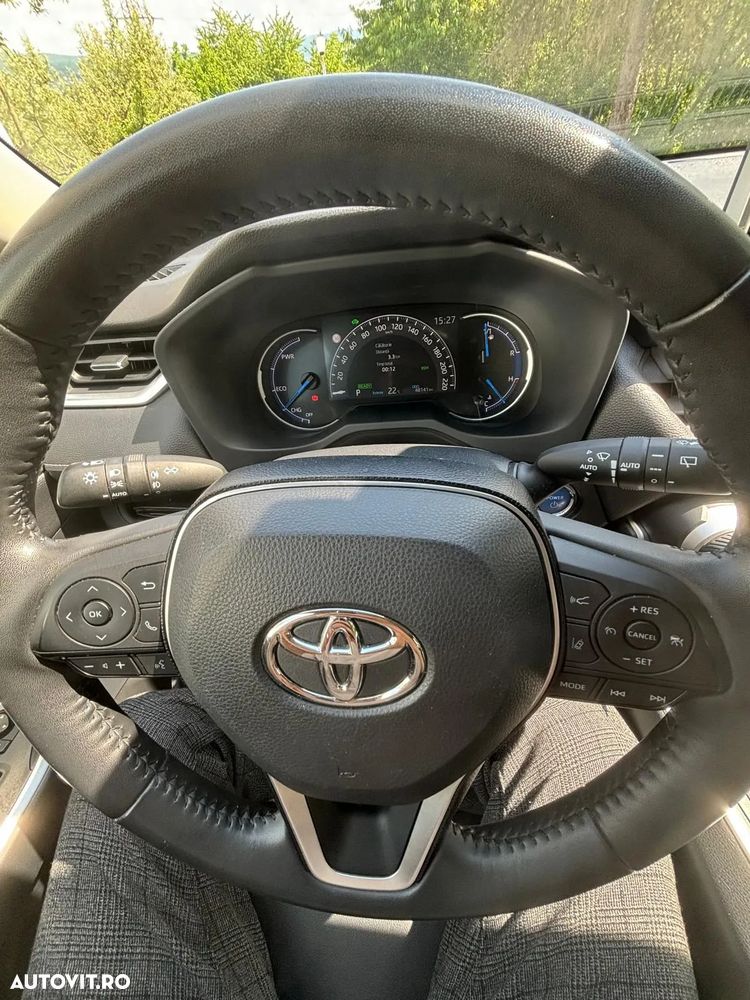 Toyota RAV4 2.5 VVT-iE 4x4 Luxury - 16