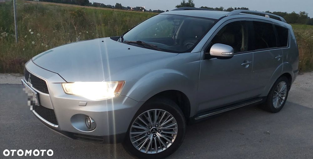 Mitsubishi Outlander 2.4 Intense + EU5 CVT - 29
