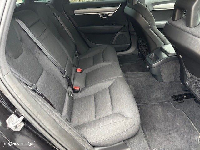 Volvo V90 D3 Kinetic - 13