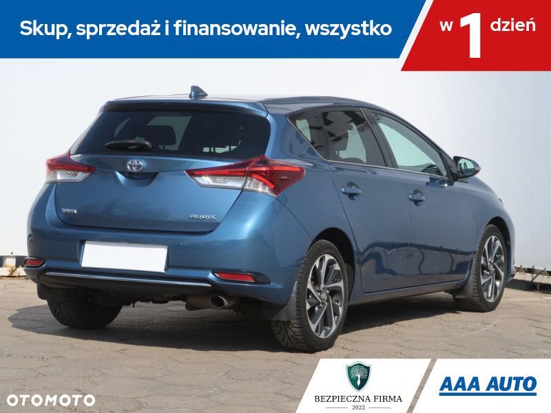 Toyota Auris - 7