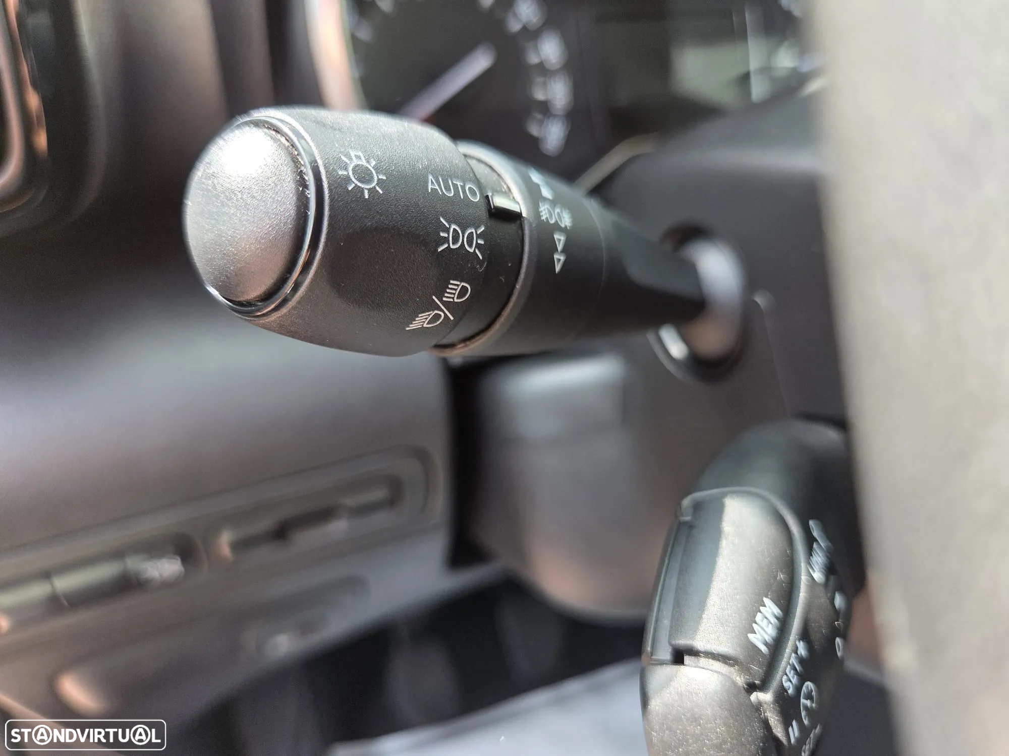 Citroën C3 Aircross 1.5 BlueHDi Feel S&S - 14