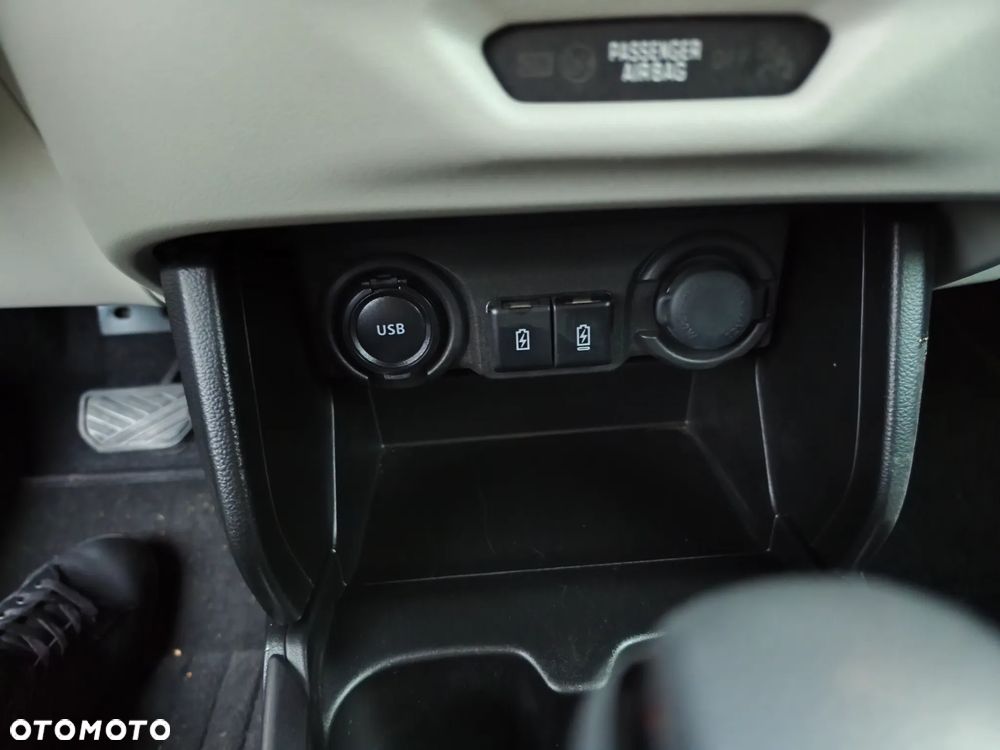 Suzuki Swift 1.2 Dualjet Hybrid CVT Comfort - 33