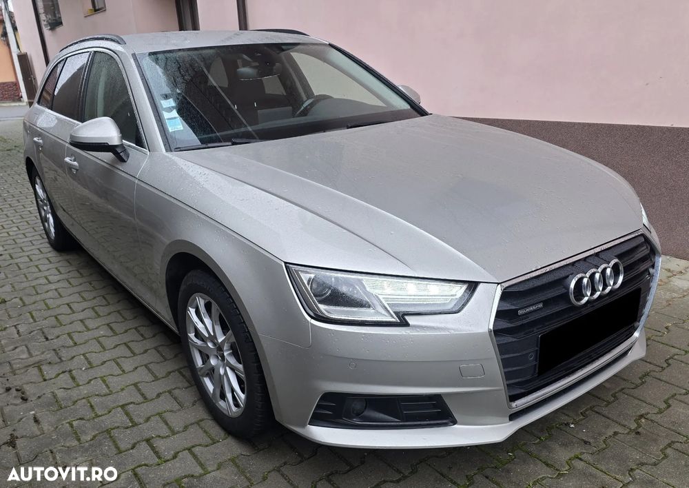 Audi A4 2.0 TDI S tronic quattro design - 4